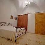 Lucapannune Bed & Breakfast 4*