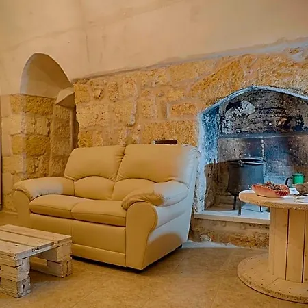 Lucapannune Bed and Breakfast